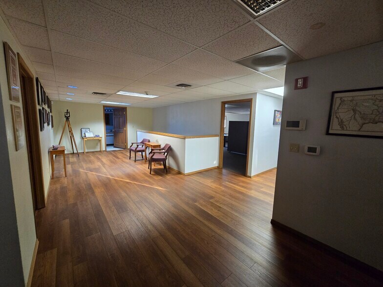 More Photos Of 2702 N Perry St, Spokane Office Residential For Sale
