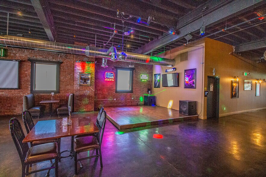 More Photos Of 231 E Main St, Trinidad Bar For Sale