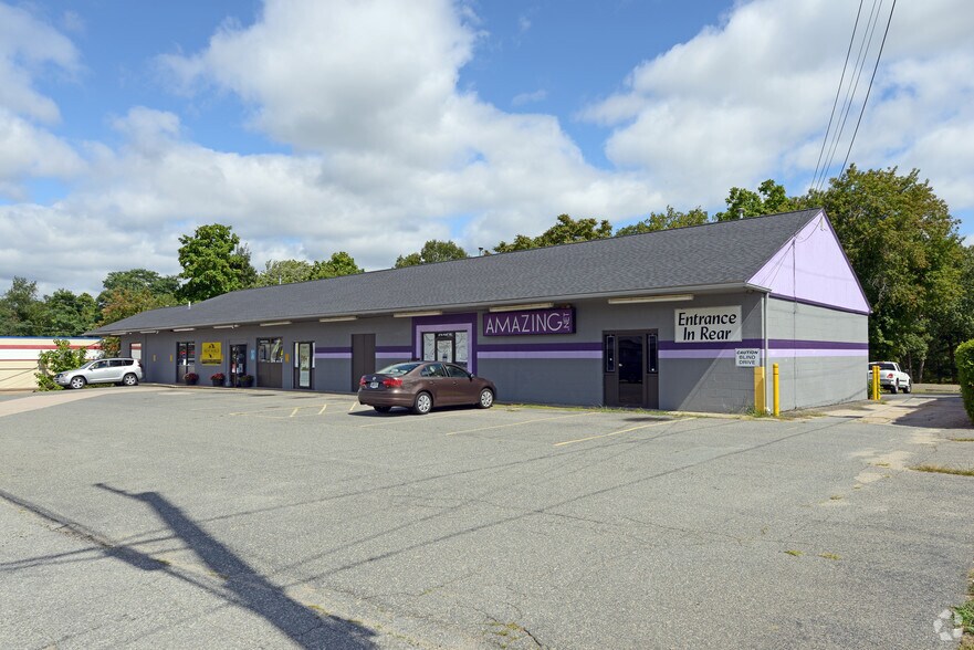 More Photos Of Post @ Post & Namcook Rds., North Kingstown Unknown For Lease