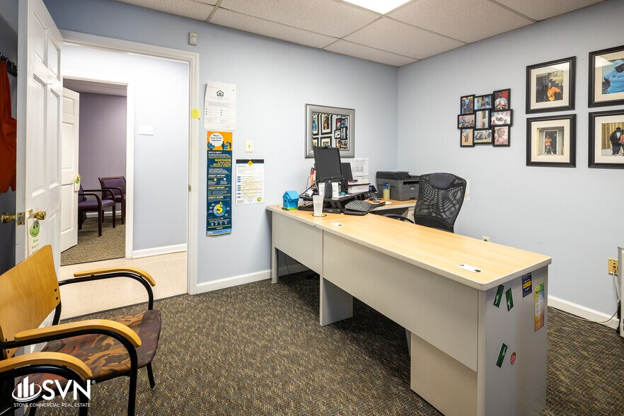 More Photos Of 700 E Loudon Ave, Lexington Manufacturing For Sale