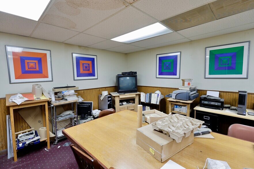 More Photos Of 15 W End Ave, Stamford Industrial For Sale
