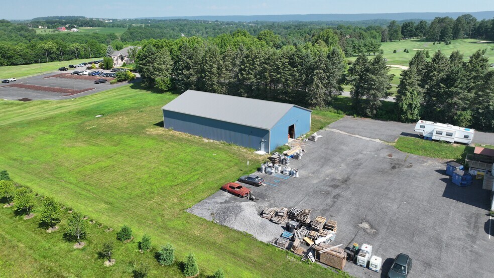 More Photos Of 231 Moorestown Dr, Bath Manufacturing For Sale