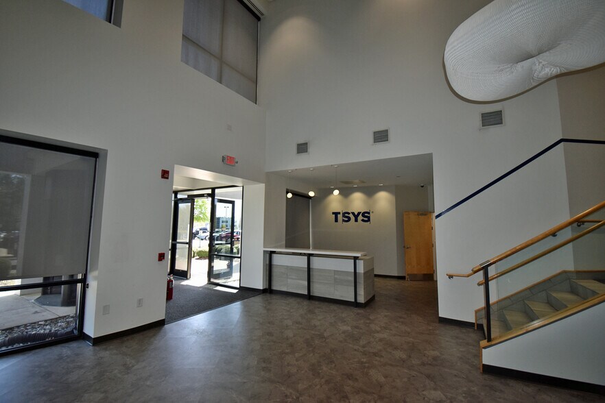 More Photos Of 6175 Technology Pky, Midland Office For Lease