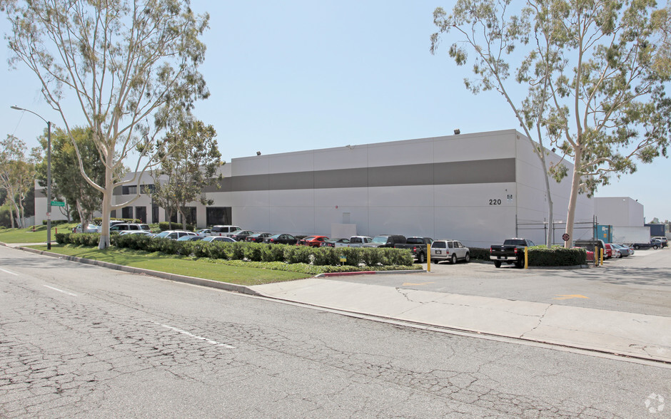 Primary Photo Of 220 W Victoria St, Compton Warehouse For Lease