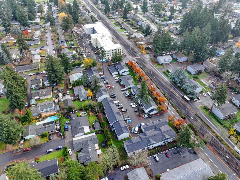 More Photos Of 16405 E Burnside St, Portland Apartments For Sale