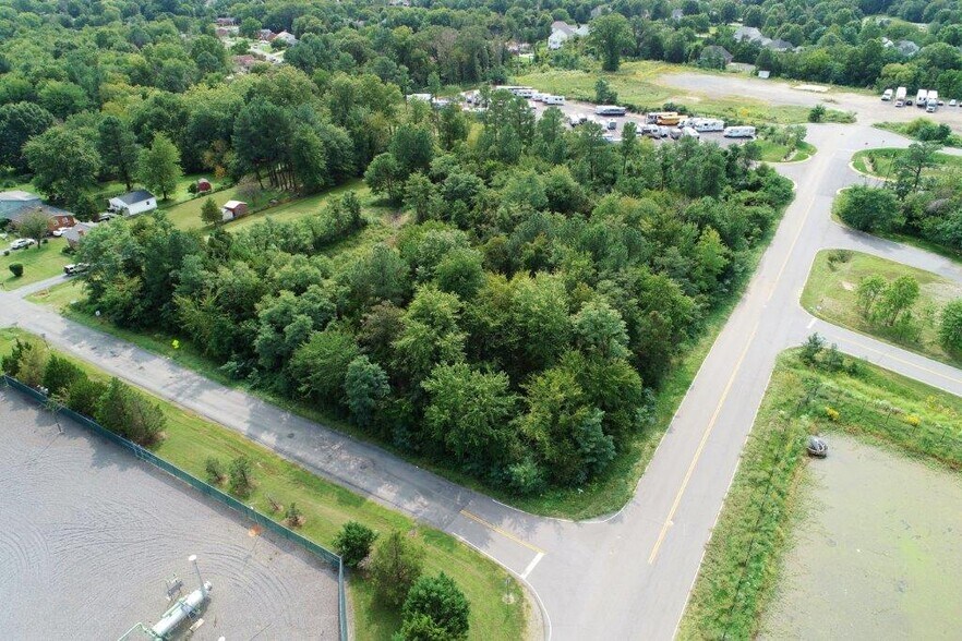 More Photos Of 7580 Huron Dr, Gainesville Land For Sale