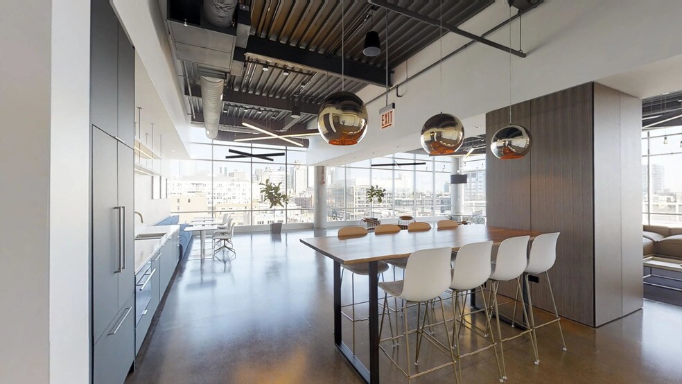 More Photos Of 1201 W Lake St, Chicago Office For Lease