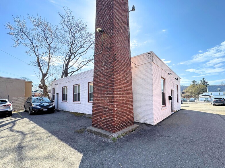 More Photos Of 74 Carroll St, Binghamton Apartments For Sale