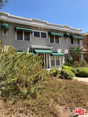 More Photos Of 1212 S Tremaine Ave, Los Angeles Apartments For Sale