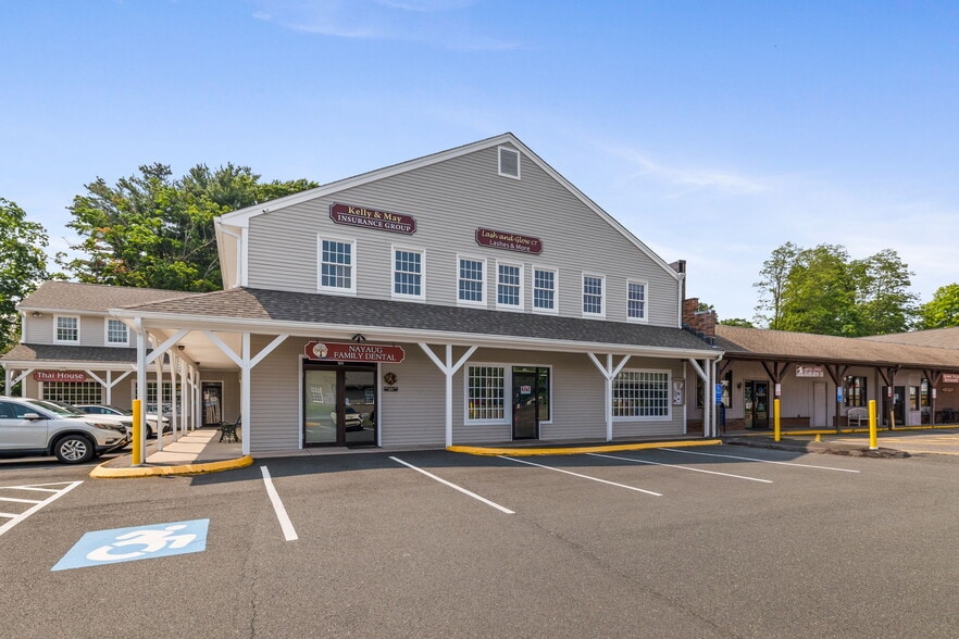 More Photos Of 875 Main St, South Glastonbury Office For Lease