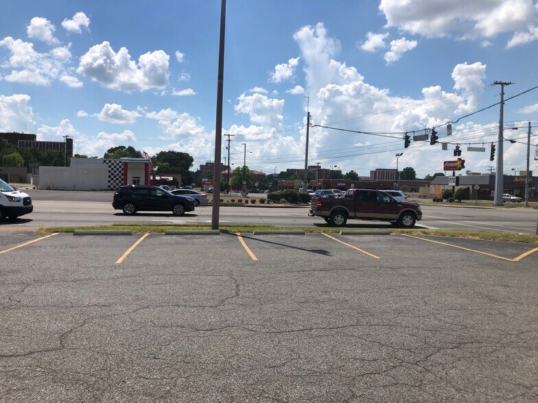 More Photos Of 408 N 12th St, Murray Freestanding For Sale