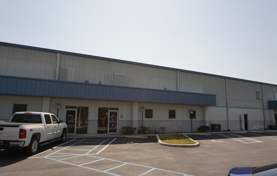 More Photos Of 2900 High Ridge Rd, Boynton Beach Warehouse For Lease