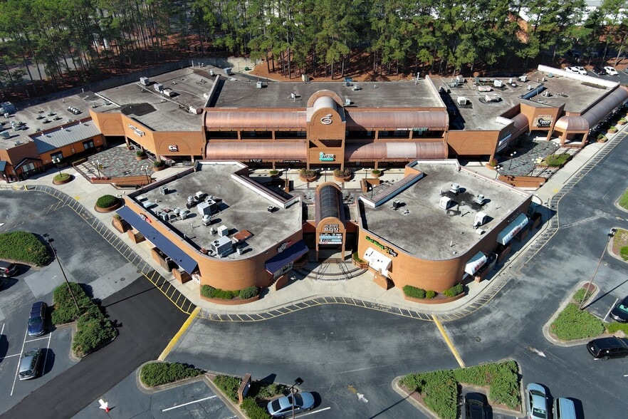 More Photos Of 3525 Mall Blvd, Duluth General Retail For Sale