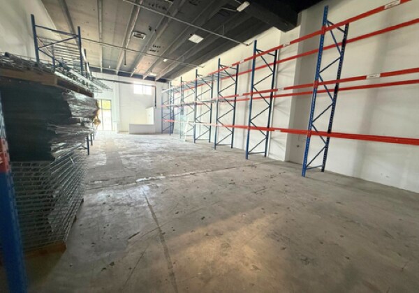 More Photos Of 2300-2340 W 8th Ave, Hialeah Radio TVTransmission Facilities For Lease