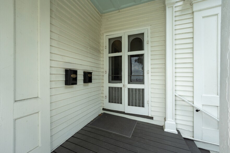 More Photos Of 2105 River Blvd, Jacksonville Apartments For Sale