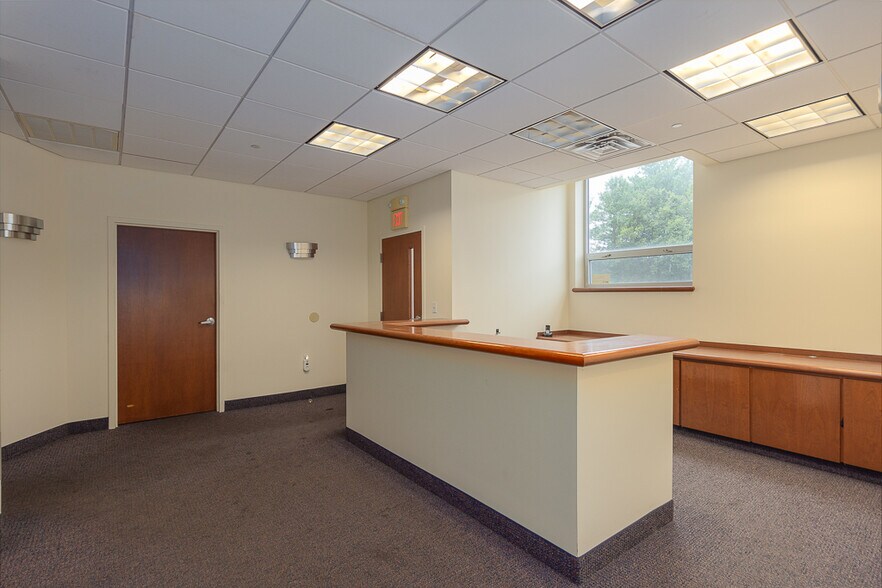 More Photos Of 30 Industrial Ave, Mahwah Industrial For Sale