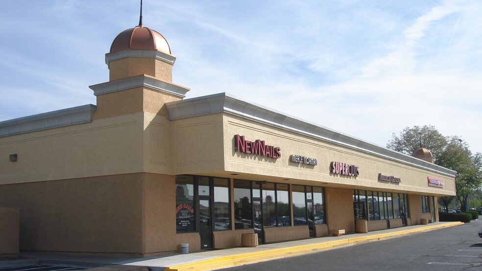 More Photos Of 128-220 W 29th St, Pueblo Unknown For Lease