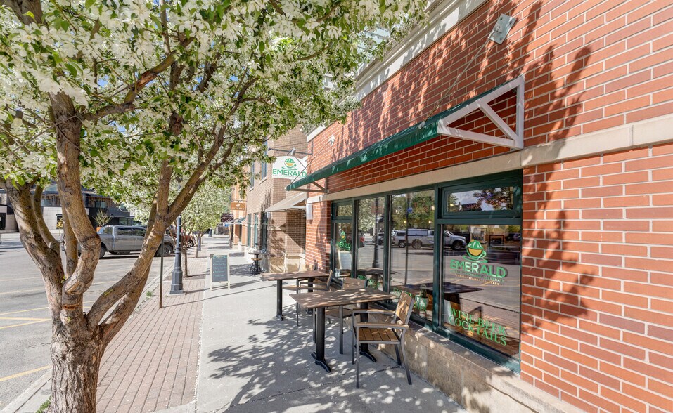 More Photos Of 700 Yampa, Steamboat Springs Restaurant For Sale