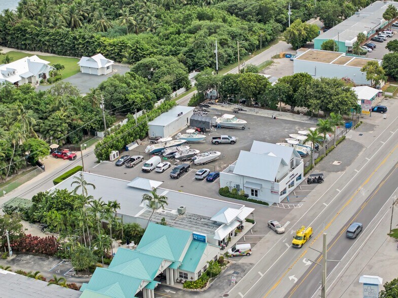 More Photos Of 82705 Overseas Hwy, Islamorada General Retail For Sale