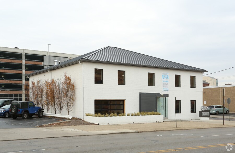 More Photos Of 601 S High St, Columbus Office For Lease
