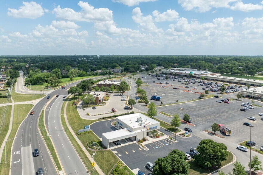 More Photos Of 7351 Lemont Rd, Downers Grove Bank For Sale