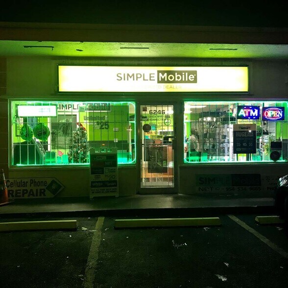 More Photos Of 6246-6252 Pembroke Rd, Miramar Storefront For Sale