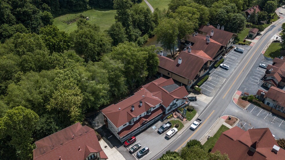 More Photos Of 892 Edelweiss Strasse, Helen Hotel For Sale