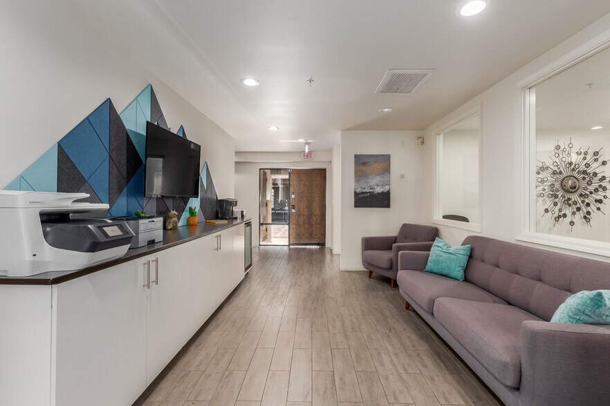 More Photos Of 4310 N 75th St, Scottsdale Office For Sale