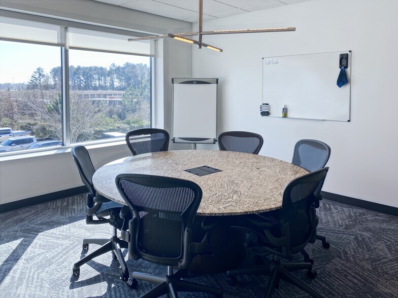 More Photos Of 24624 Interstate 45, Spring Coworking Space