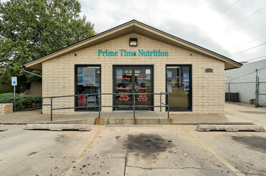 More Photos Of 3530 N MacArthur Blvd, Oklahoma City Medical For Sale