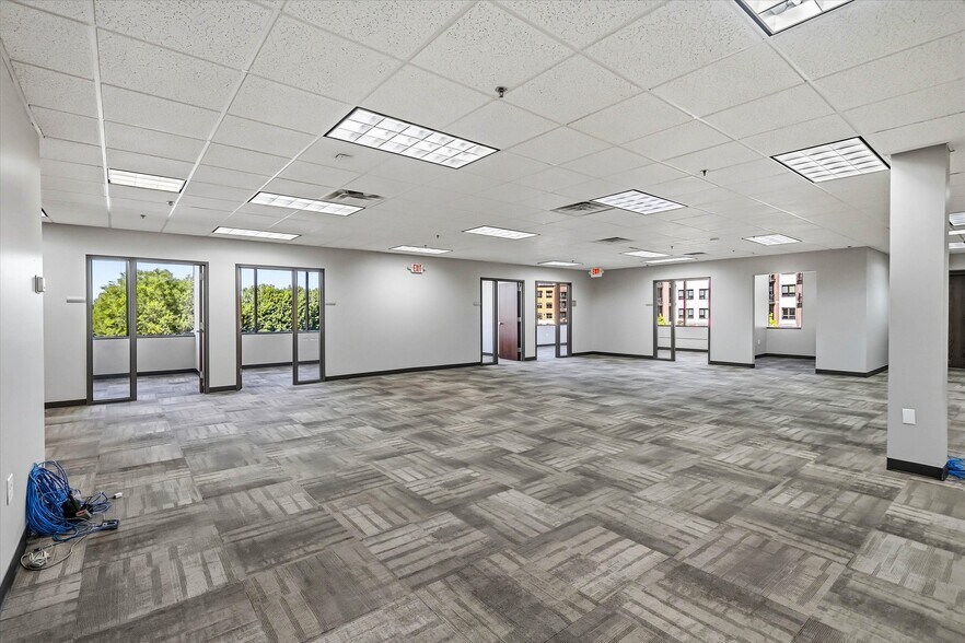 More Photos Of 601-611 N Barker Rd, Brookfield Office For Lease