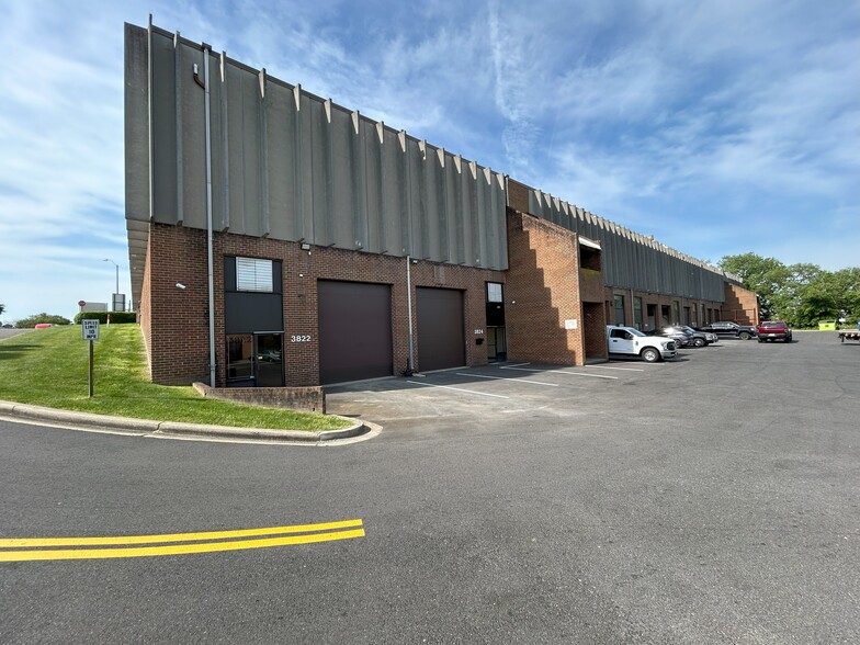 More Photos Of 3800-3842 West St, Landover Warehouse For Lease