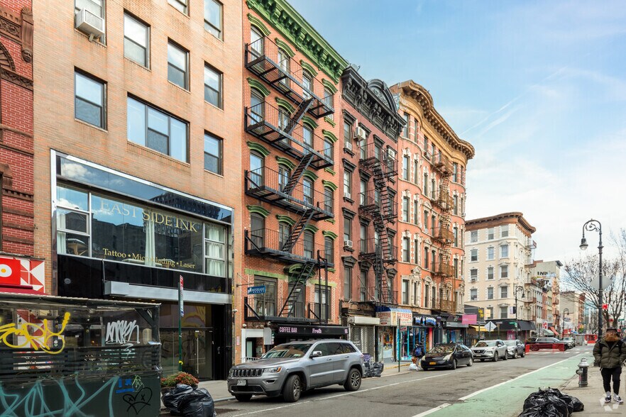 More Photos Of 92 Rivington St, New York Apartments For Lease