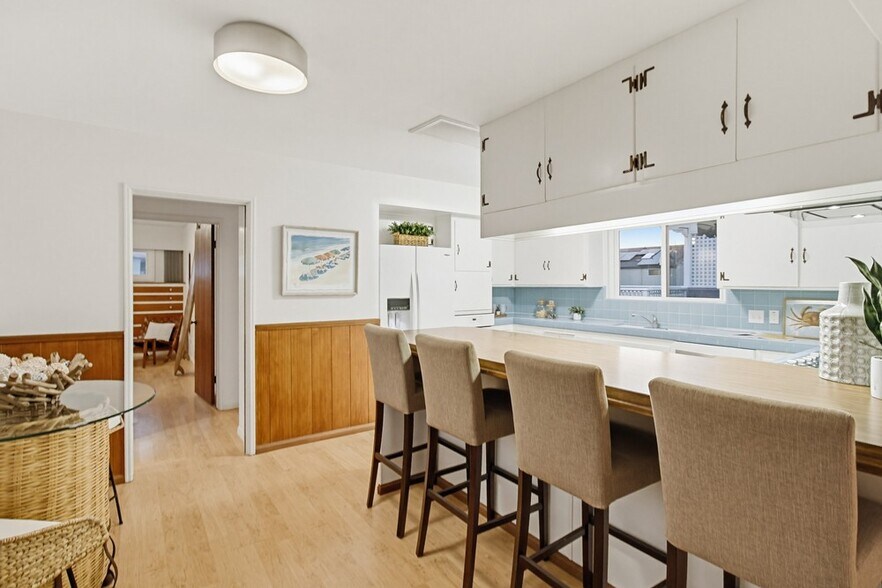 More Photos Of 829 Avalon Ct, San Diego Apartments For Sale