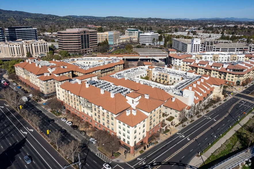 More Photos Of 1001 Harvey Dr, Walnut Creek Apartments For Lease