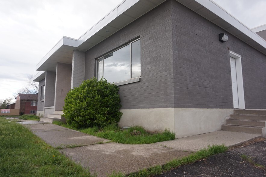 More Photos Of 3324 S 200 E, Salt Lake City Warehouse For Sale