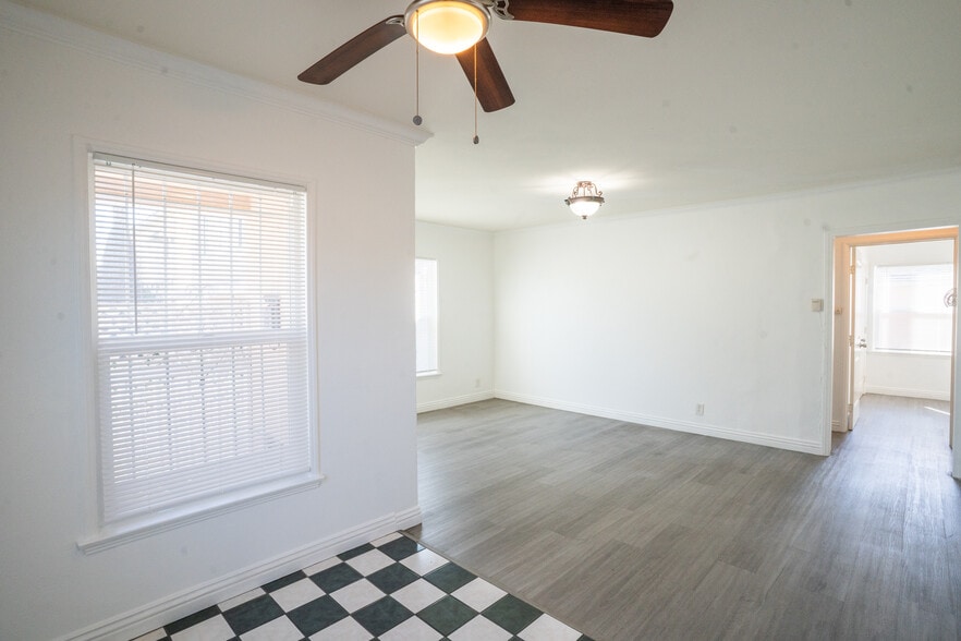 More Photos Of 242 E Del Amo Blvd, Long Beach Multifamily For Sale
