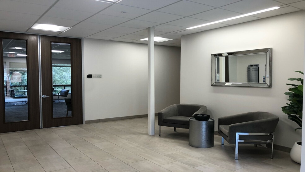 More Photos Of 925 Capital Of Texas S, Austin Unknown For Lease