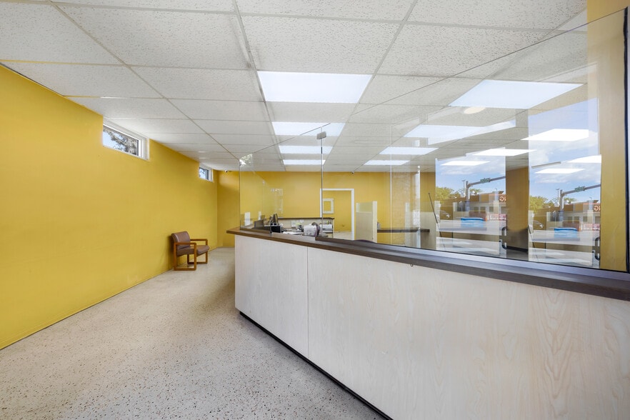 More Photos Of 12501-12505 NW 7th Ave, North Miami Storefront For Lease