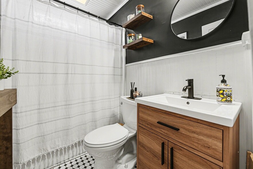 More Photos Of 81 Simons St, Charleston Apartments For Sale