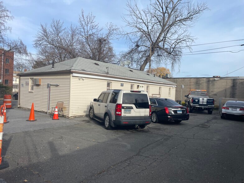 More Photos Of 600 Wethersfield Ave, Hartford Apartments For Sale