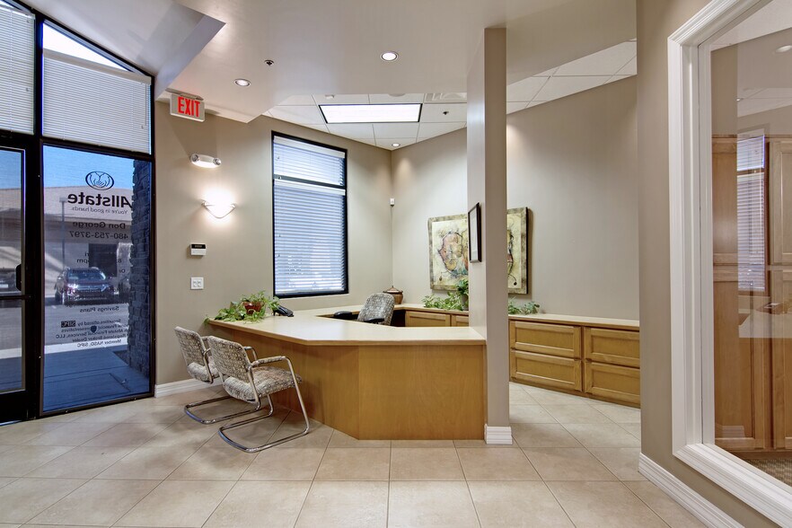 More Photos Of 2169 E Warner Rd, Tempe Office For Sale