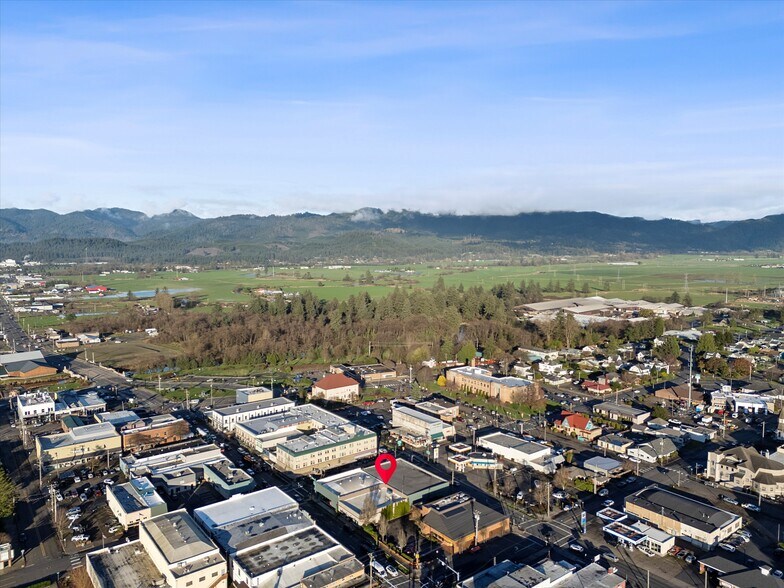 More Photos Of 301 Main Ave, Tillamook General Retail For Sale
