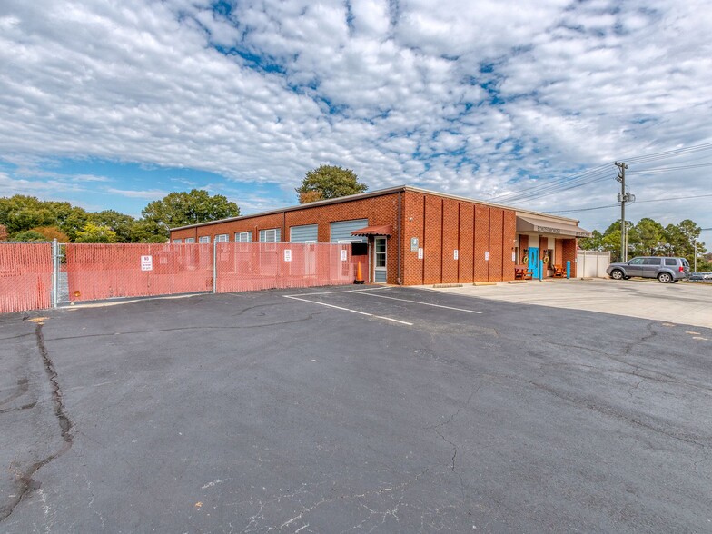 More Photos Of 116 Massey St, Fort Mill Flex For Sale