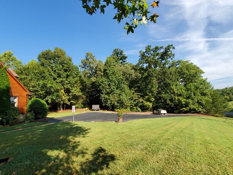 More Photos Of 1795 NC 108 Hwy E, Columbus Office For Sale