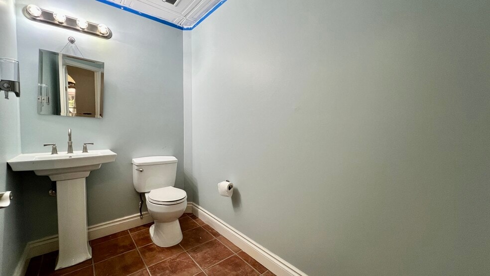 More Photos Of 330 Clematis St, West Palm Beach Storefront Retail Office For Sale