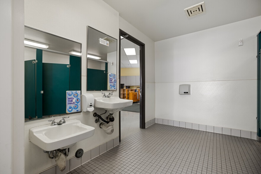 More Photos Of 2090 Chino Hills Pkwy, Chino Hills Schools For Sale