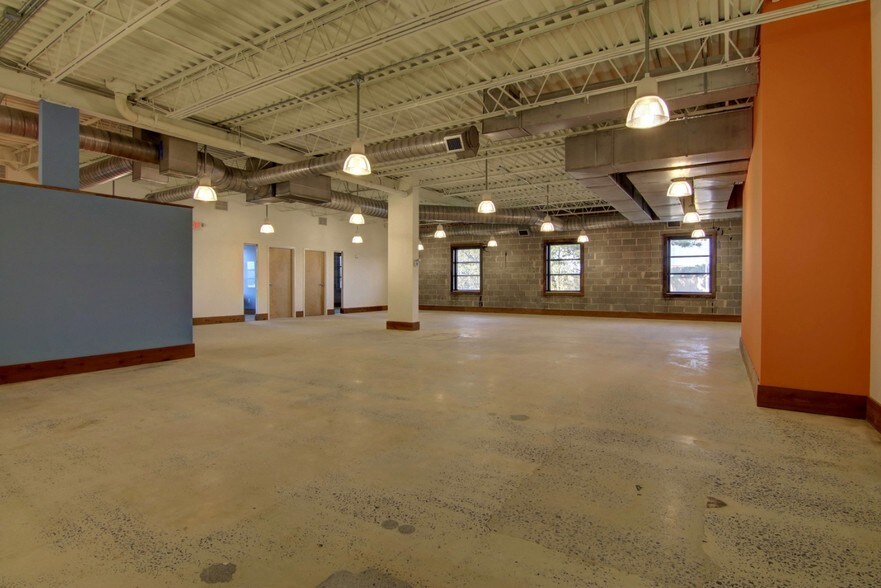 More Photos Of 400 Plasters Ave NE, Atlanta Office For Lease