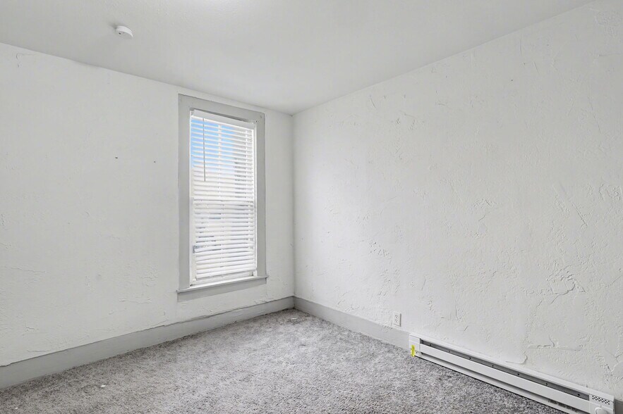 More Photos Of 2201 W Pikes Peak Ave, Colorado Springs Multifamily For Sale