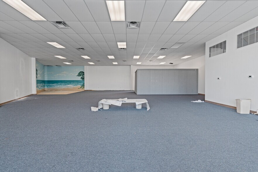 More Photos Of 5240 N Atlantic Ave, Cocoa Beach General Retail For Lease